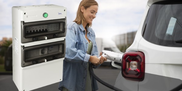 Coffrets pour bornes de recharge pour véhicules électriques
