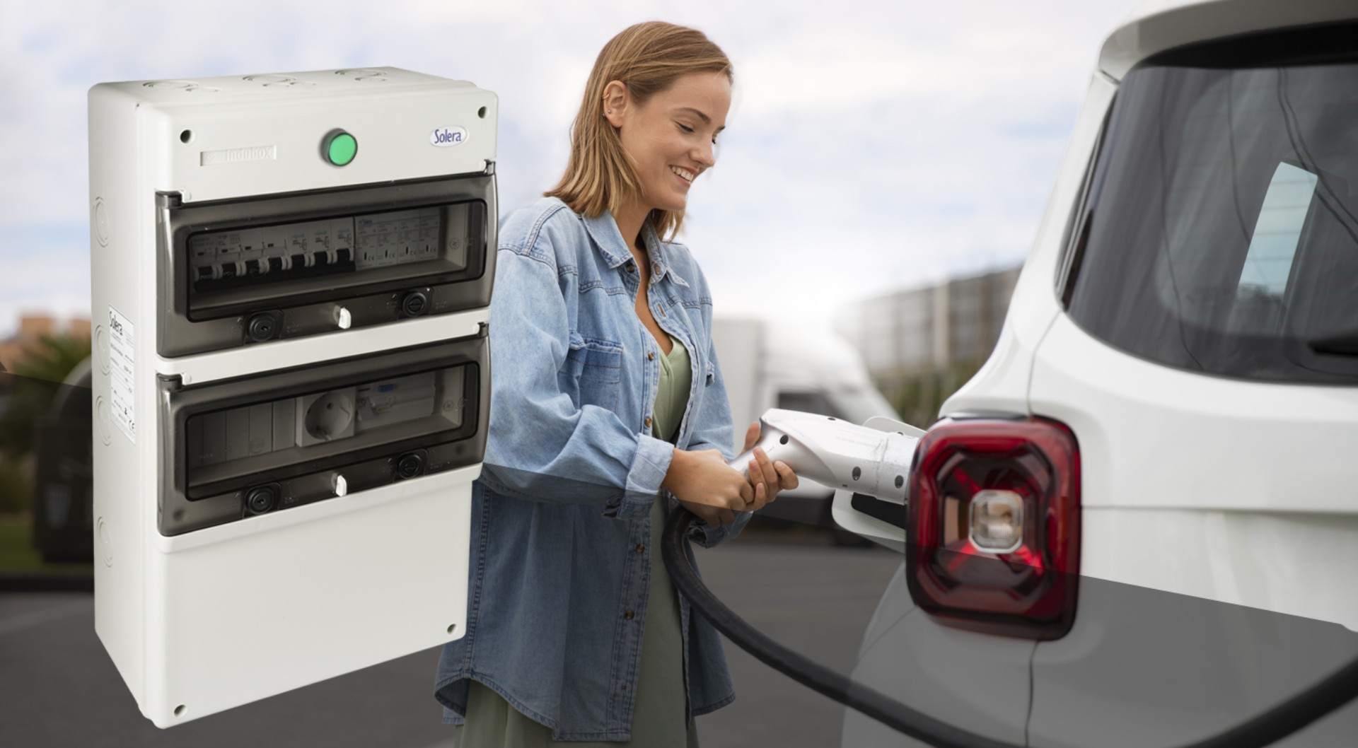 Coffrets pour bornes de recharge pour véhicules électriques